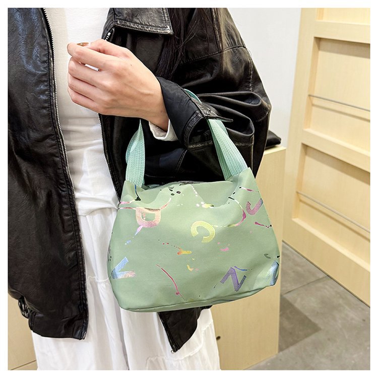 Damen modische Umhängetasche mit buntem Muster und praktischem Tragegurt Nord Taschen