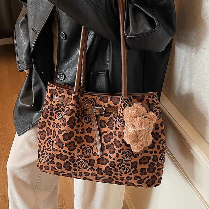 Damen Shopper Bag mit floralem und animalischem Design Nord Taschen