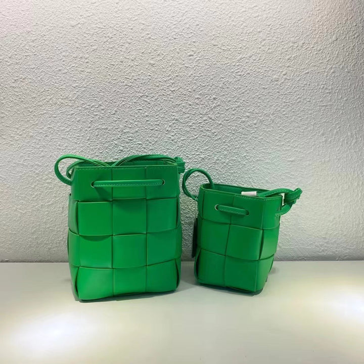Damen Handtasche im modernen Woven-Design von Nord Taschen