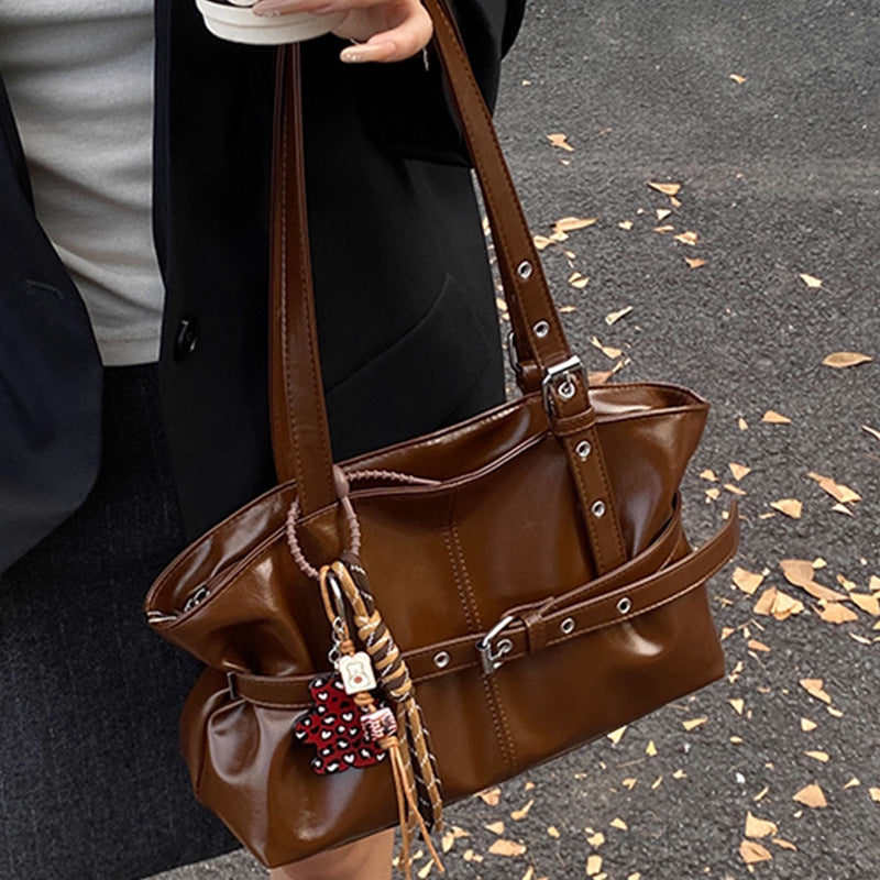 Damen Tragetasche mit elegantem Gürtelakzent und robustem Kunstleder Nord Taschen