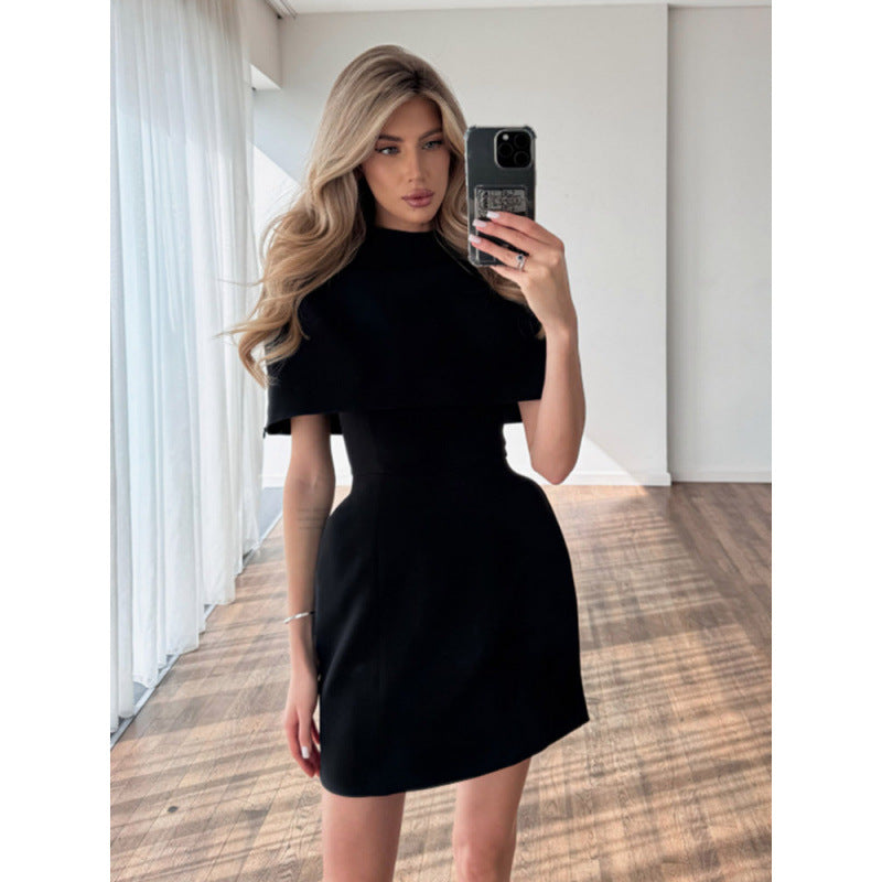 Damen Cape-Minikleid mit Stehkragen und taillierter Korsage Nord Taschen