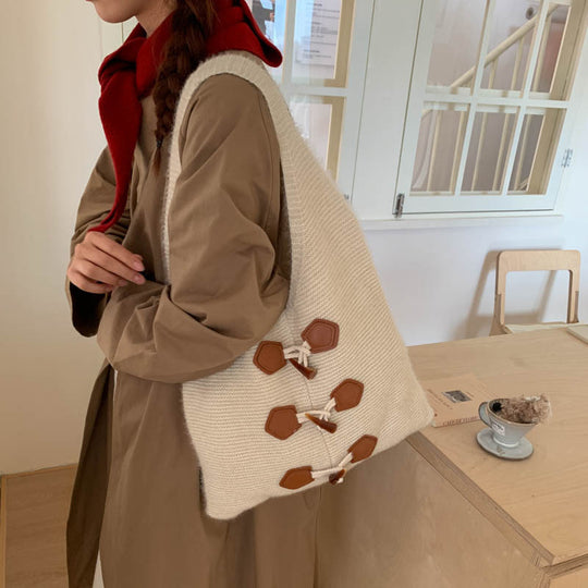 Damen trendige Hobo-Tasche aus handgearbeitetem Gewebe mit Lederakzenten Nord Taschen