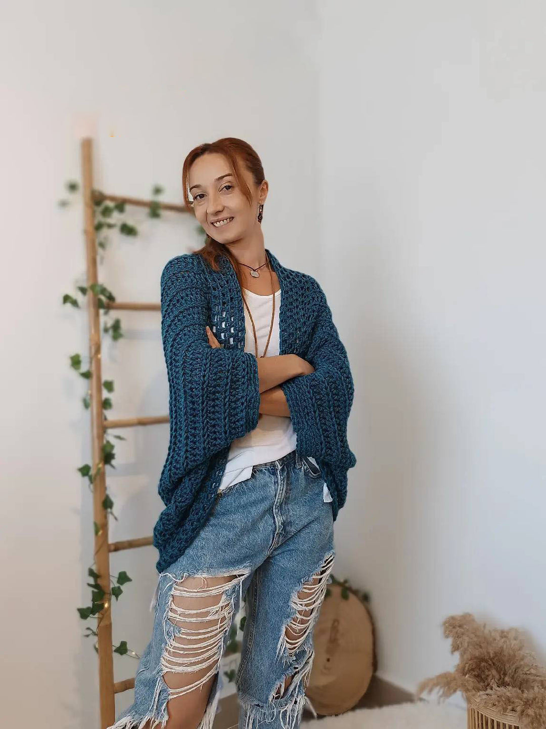 Damen Oversized gehäkelter Poncho Schal aus grobem Strick Drune