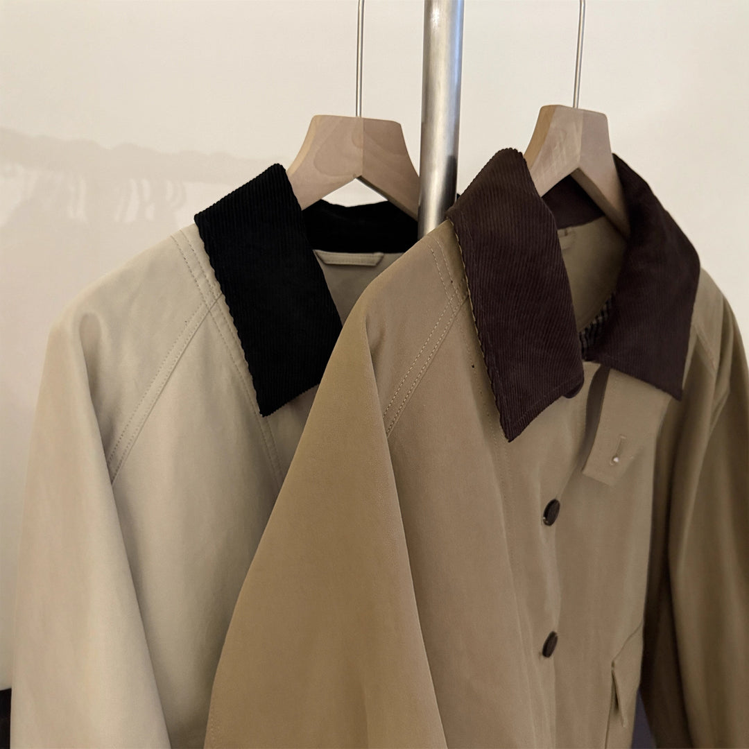 Damen Kurzmantel im Mac-Stil mit kontrastierendem Samtkragen und karierten Ärmelaufschlägen Nord Taschen