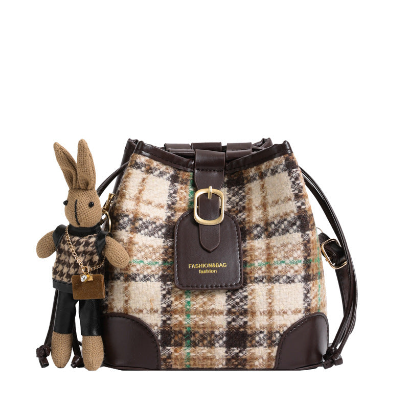 Damen modische Beuteltasche mit abnehmbarem Charme Nord Taschen