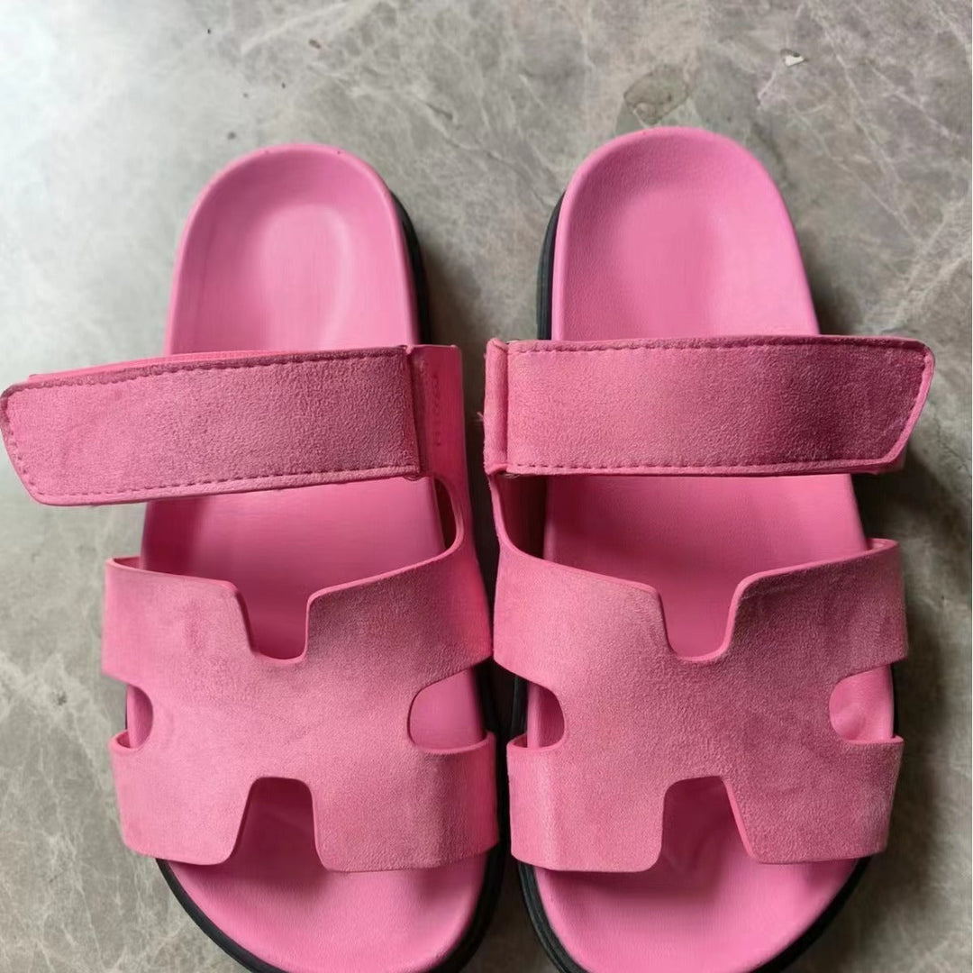 Damen Bequeme Zehentrenner-Sandalen mit breiten Riemen und rutschfester Sohle Nord Taschen