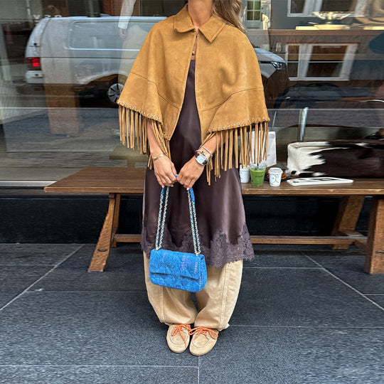 Damen Wildleder‑Optik Fransen‑Cape mit Hemdkragen und Ösenverzierung Nord Taschen