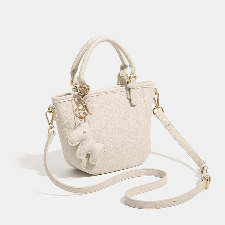 Damen Mini-Handtasche mit verspieltem Tieranhänger Nord Taschen