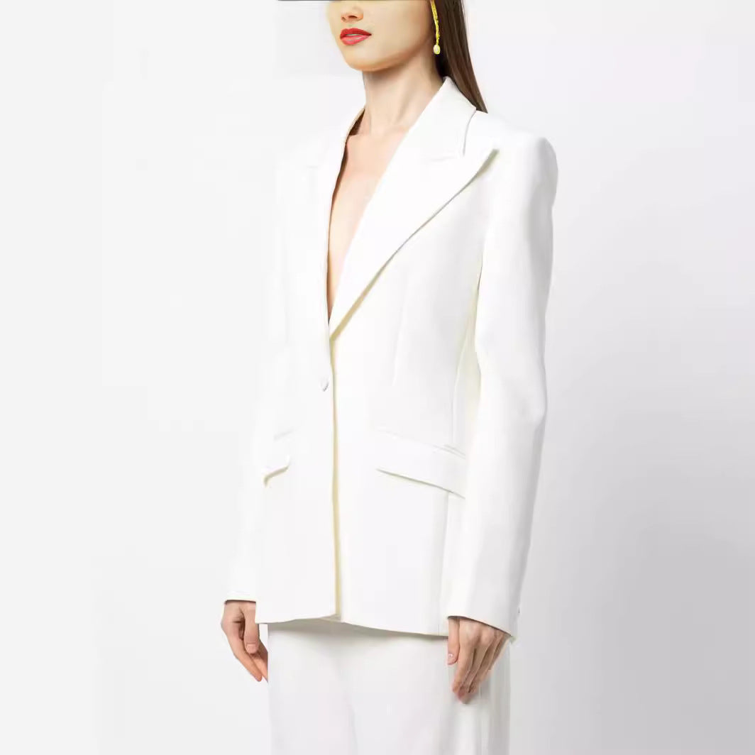 Damen Eleganter Einreihiger Maßgeschneiderter Blazer mit taillierter Schnittführung und weiter Palazzohose Nord Taschen