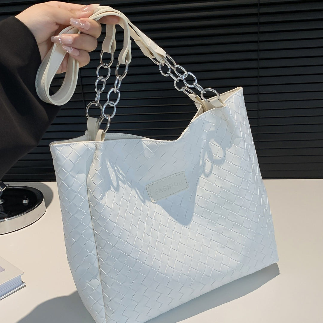 Damen modische Umhängetasche mit geflochtenem Design und eleganten Kettenakzenten Nord Taschen