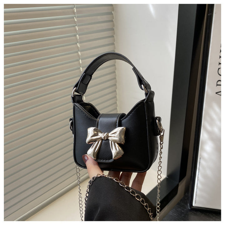 Damen charmante Handtasche mit verspieltem Schleifenakzent Nord Taschen