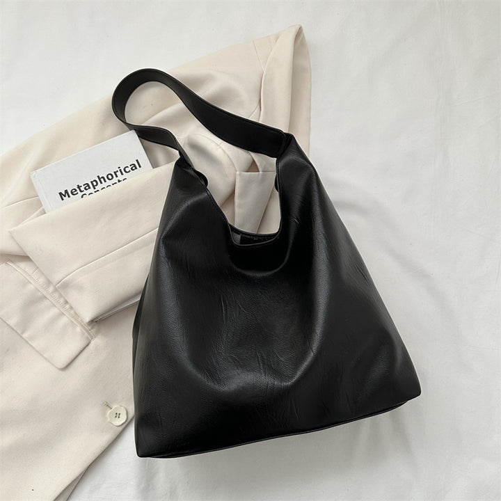 Damen Hobo-Tasche aus hochwertigem Kunstleder mit geschmeidigem Tragegriff Nord Taschen