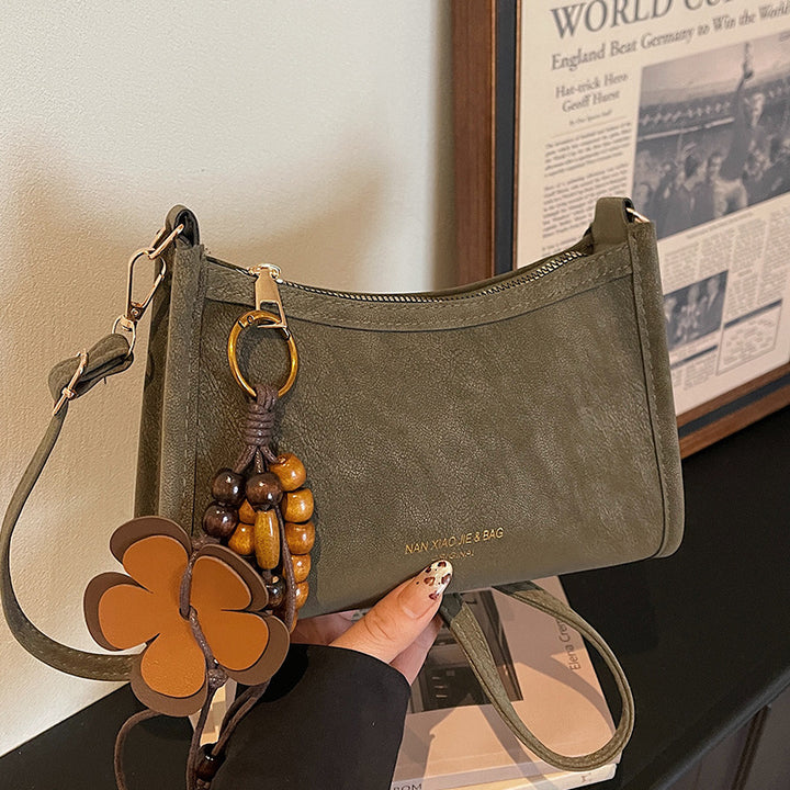 Damen Umhängetasche aus hochwertigem Kunstleder mit elegantem Reißverschluss Nord Taschen