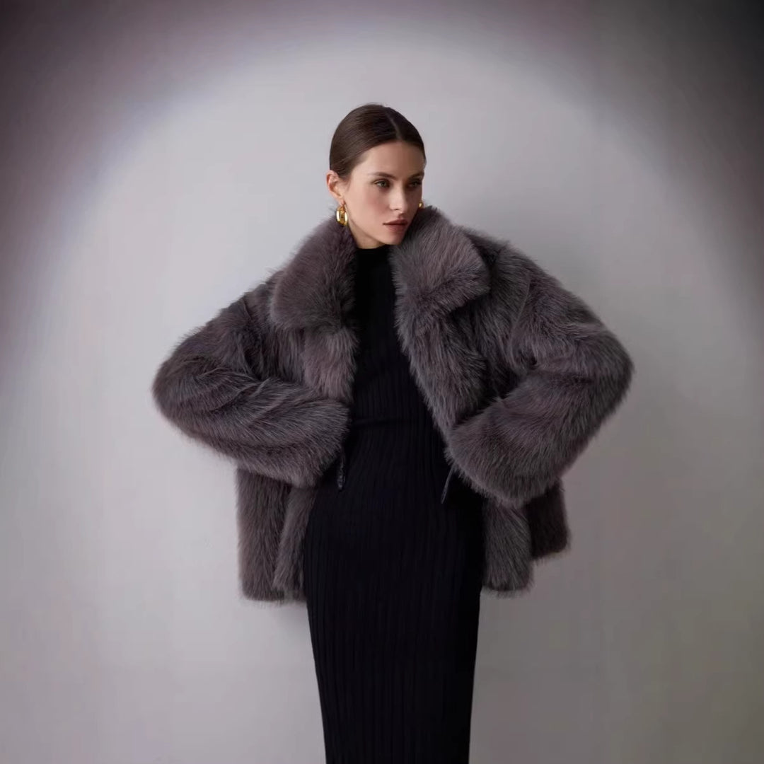 Damen Kurze Boxy‑Kunstpelzjacke mit extraweichem Hochflor und voluminösem Schalkragen Nord Taschen
