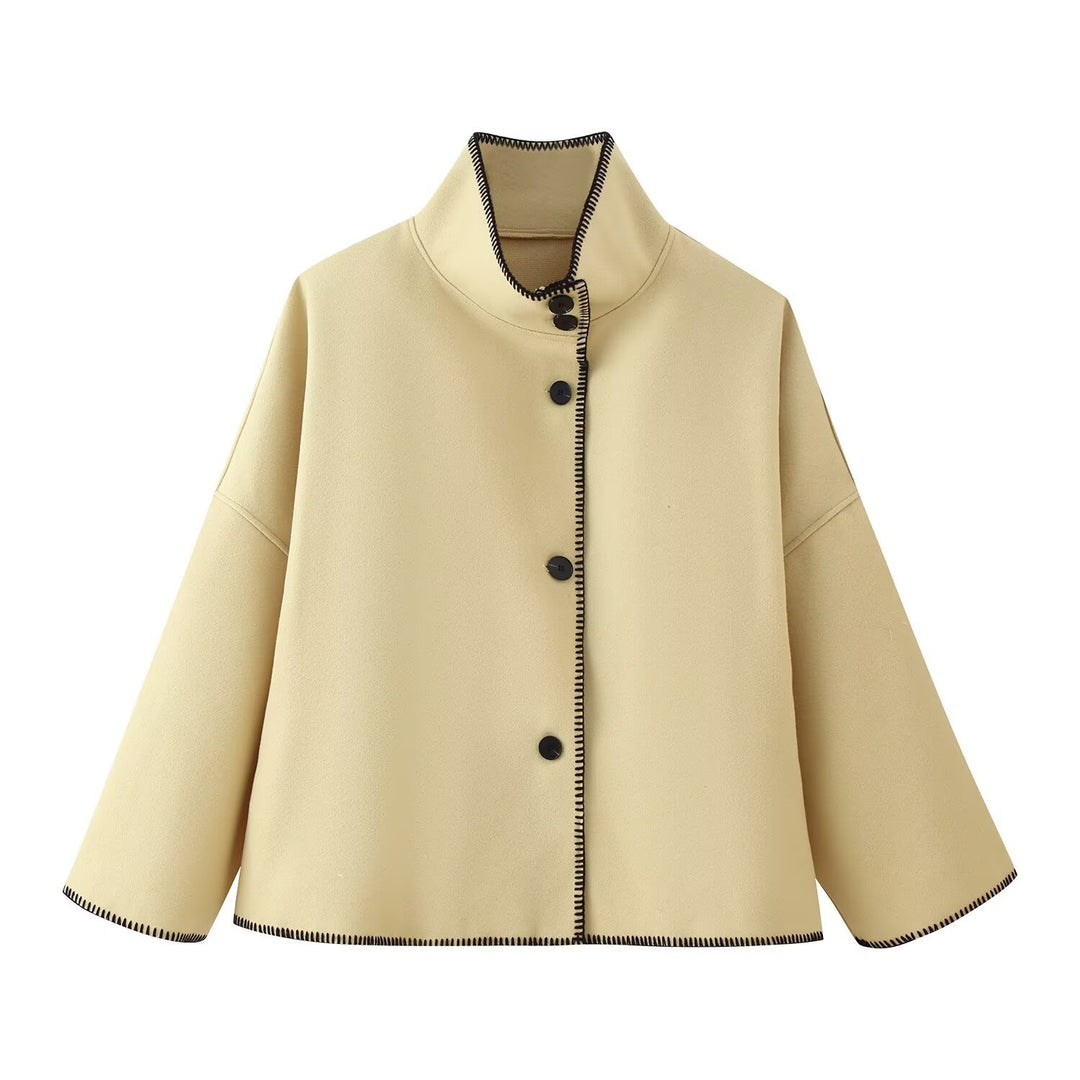 Damen Kurzer kastiger Mantel‑Cape mit Stehkragen und Kontrast‑Ziernaht Nord Taschen
