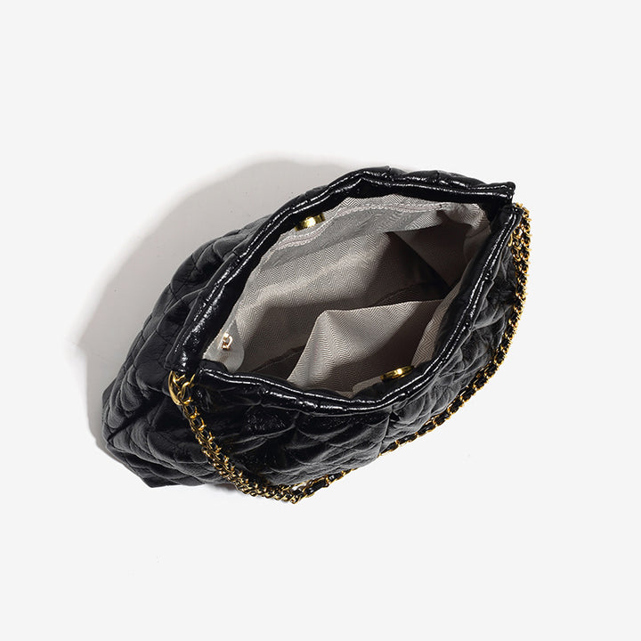 Damen Hobo-Tasche mit luxuriösem Kettenakzent und gefaltetem Design Nord Taschen