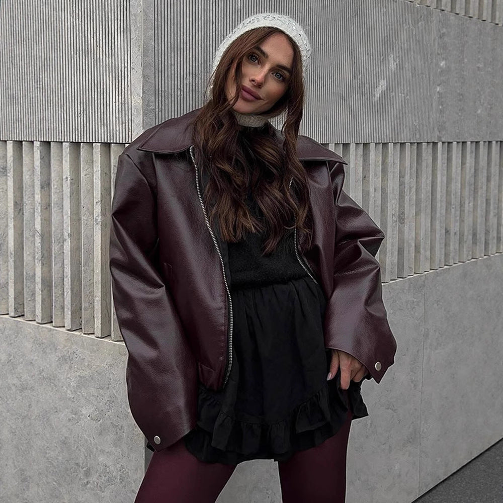 Damen Kurze Oversized Lederimitat-Flightjacke mit markantem Revers und Druckknopf-Manschetten Nord Taschen