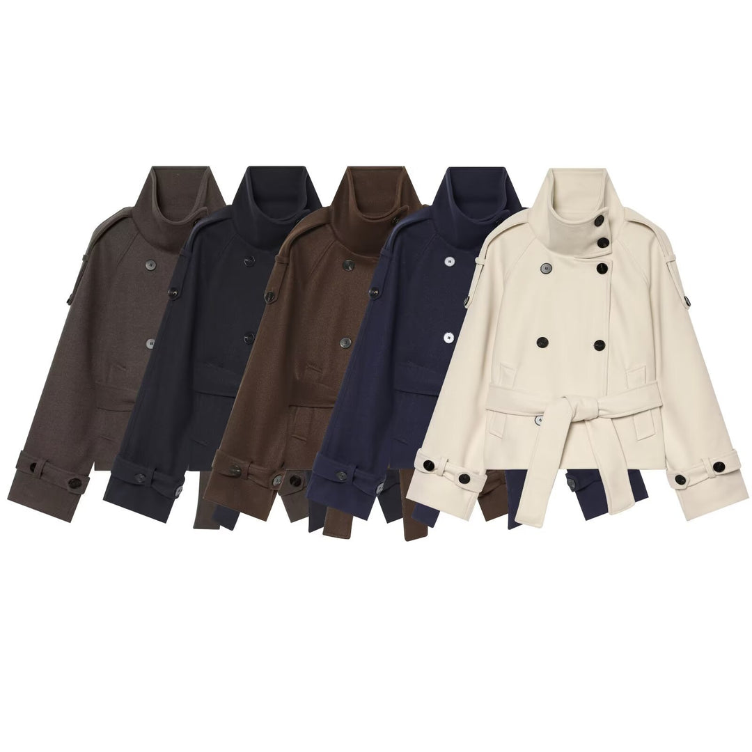 Damen Kurzer zweireihiger Cape-Mantel aus Wolle mit Stehkragen Schulterklappen und Bindegürtel Nord Taschen
