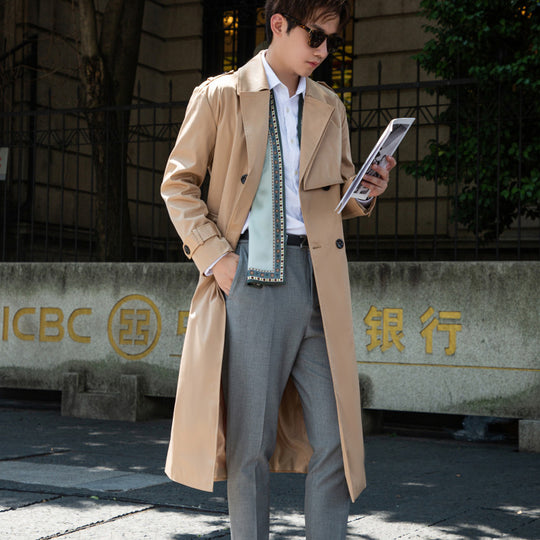 Herren Taillierter Trenchcoat aus wasserabweisendem Twill mit doppelreihiger Knopfleiste Nord Taschen
