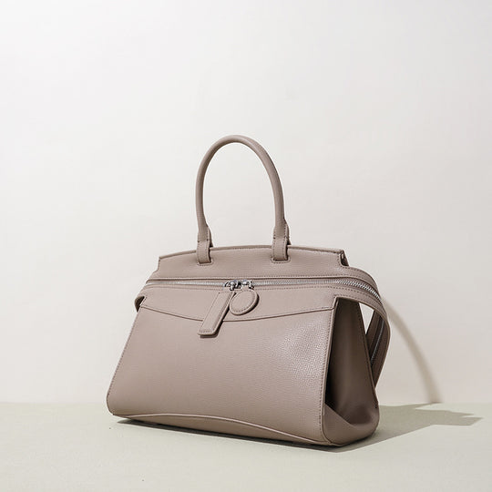 Damen elegante Handtasche mit praktischen Fächern Nord Taschen