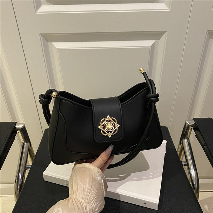 Damen elegante Schultertasche mit hochwertiger Metallverzierung Nord Taschen