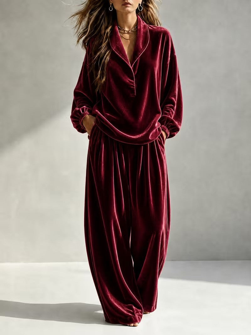 Damen Luxuriöses Velours-Loungewear-Set mit Schalkragen und weiter Palazzo-Hose Nord Taschen
