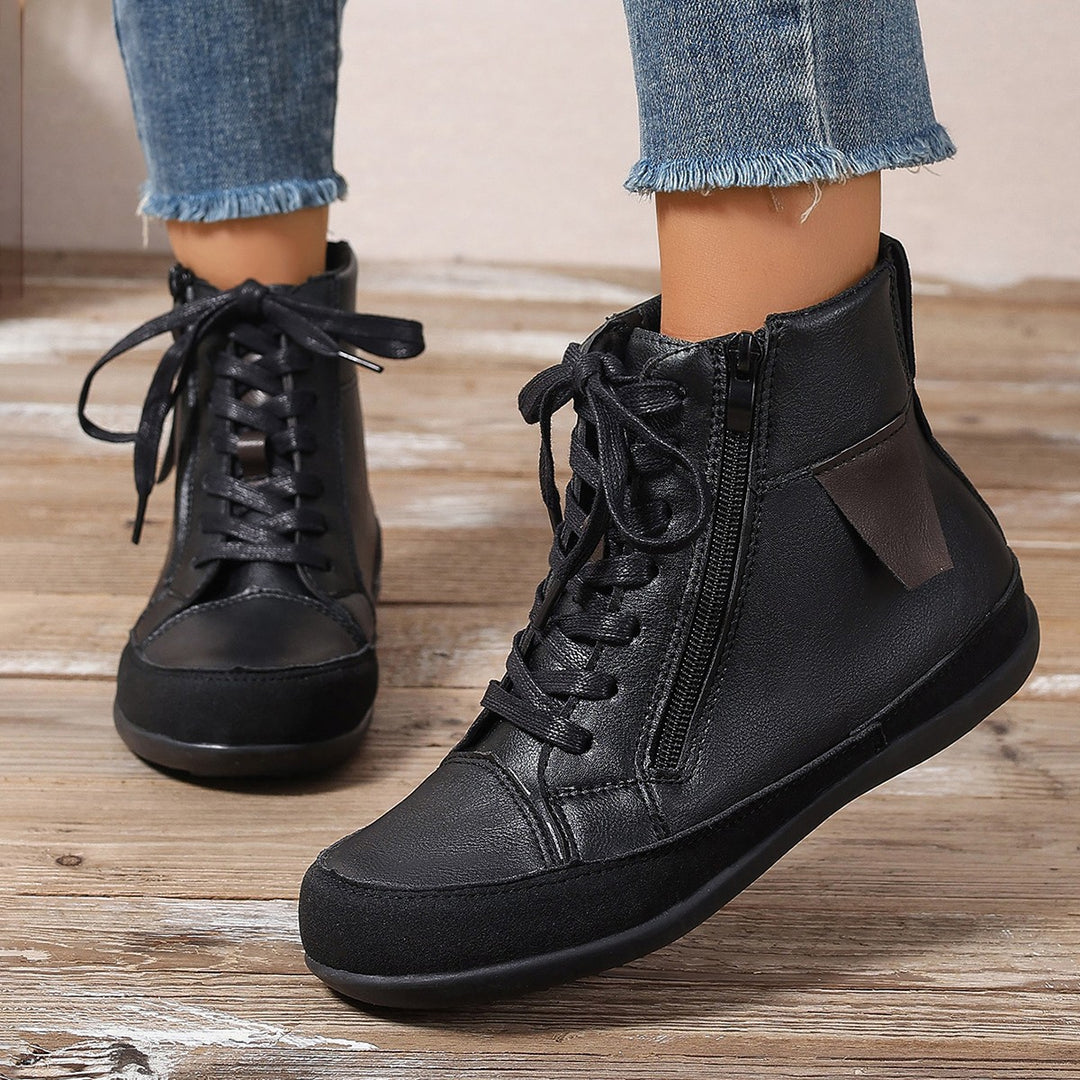 Damen  hochgeschnittene Freizeit-Sneaker-Stiefelette mit seitlichem Reißverschluss gepolstertem Fußbett und rutschfester Gummisohle Nord Taschen