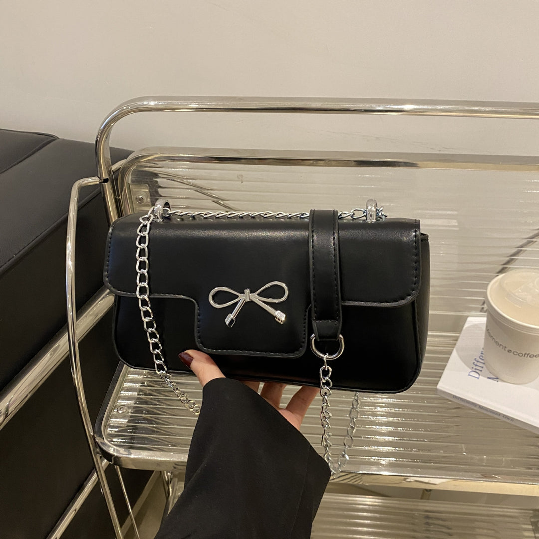 Damen Taschenset mit Kettenriemen und elegantem Schleifenakzent Nord Taschen