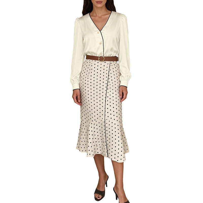 Damen Elegante Bluse mit Knopfdetails und Rüschen Nord Taschen