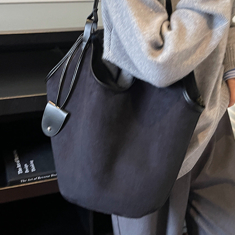 Damen elegante und praktische Beuteltasche Nord Taschen