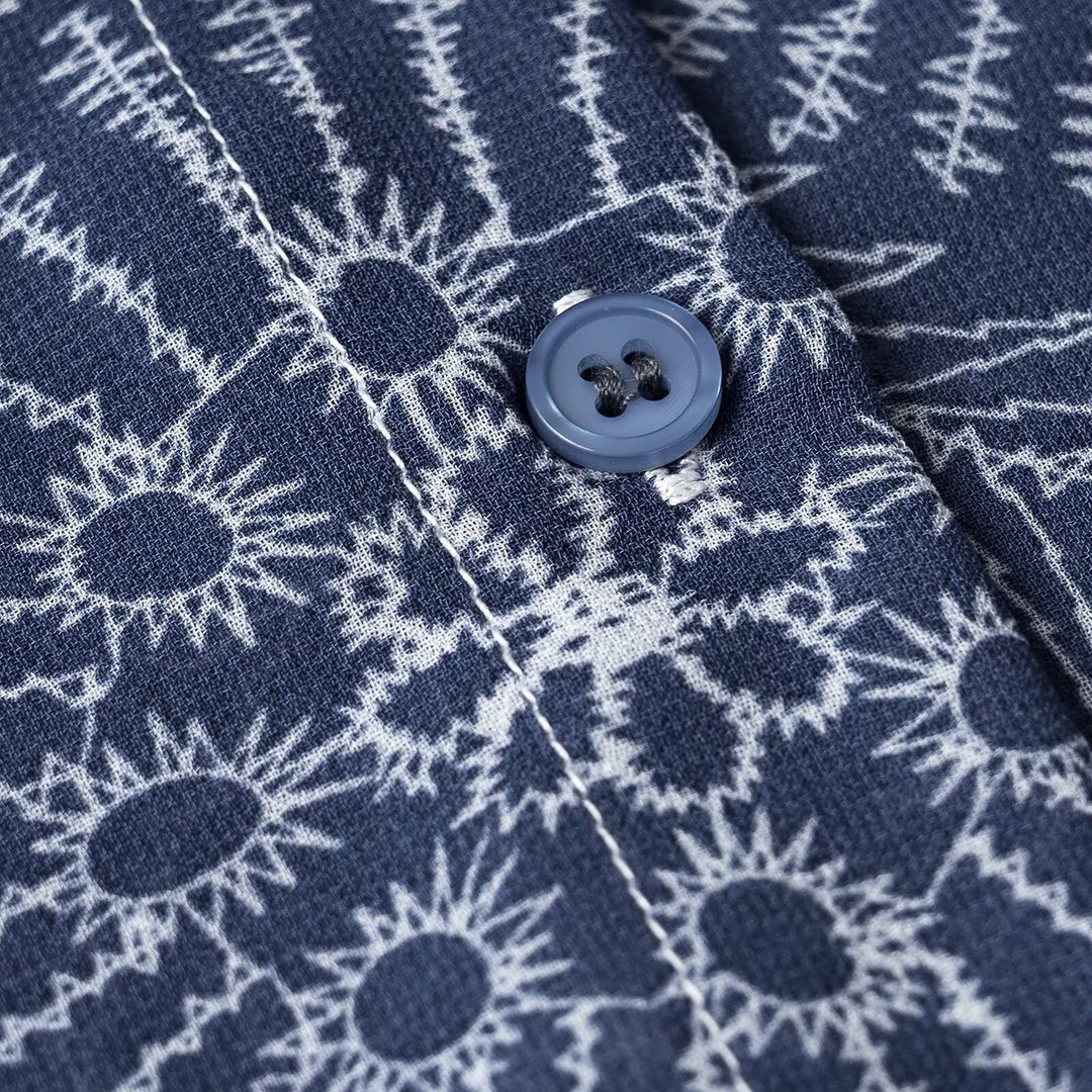Damen Oversize-Buttonbluse mit Ballonärmeln und großem Hemdkragen Nord Taschen