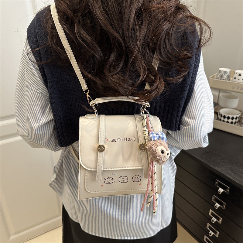 Damen niedliche Rucksack-Handtasche mit verspieltem Tieranhänger Nord Taschen