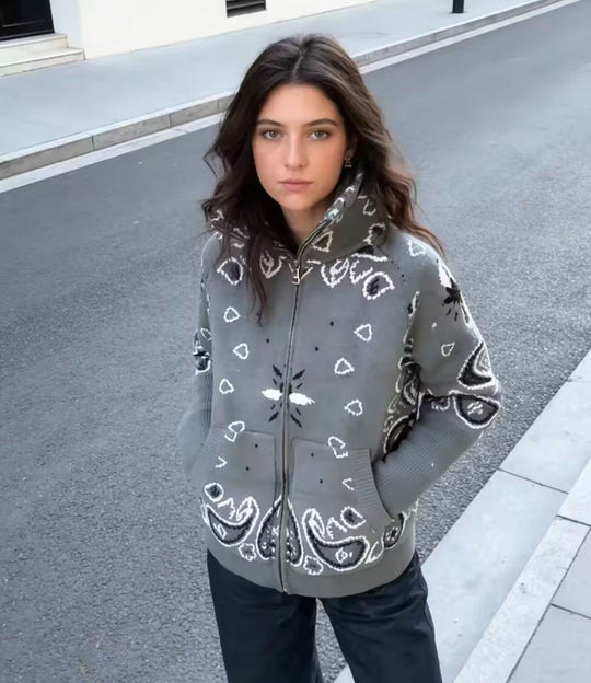Damen Rollkragenpullover mit Allover-Bandana-Jacquard Nord Taschen