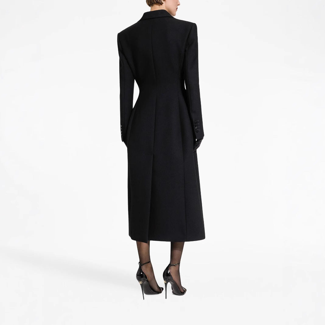 Damen Taillierter Longline-Mantel mit spitzem Revers und Gehschlitz Nord Taschen