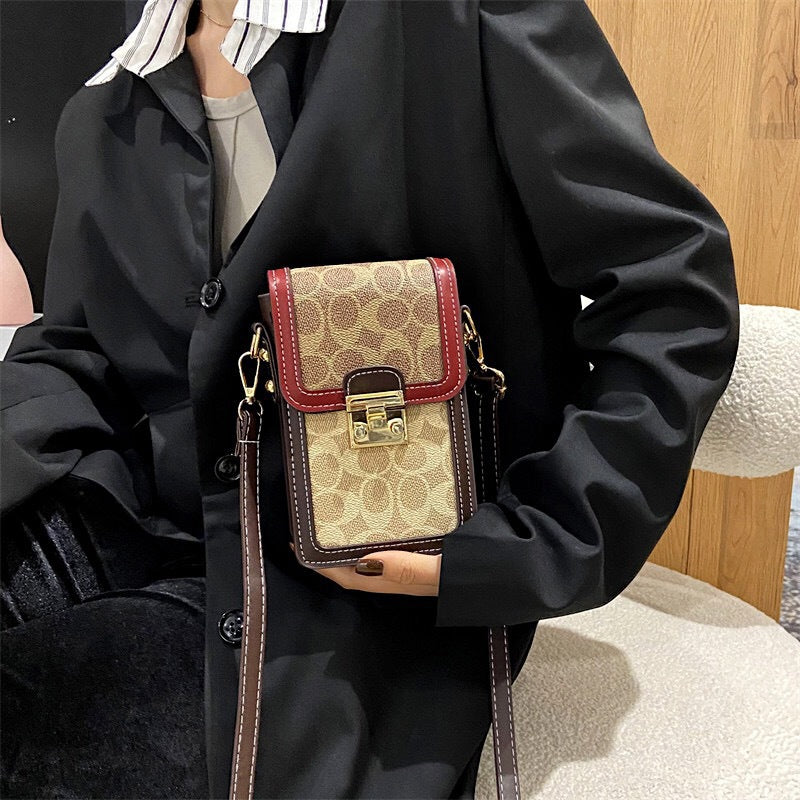 Damen Handytasche mit elegantem Verschluss Nord Taschen