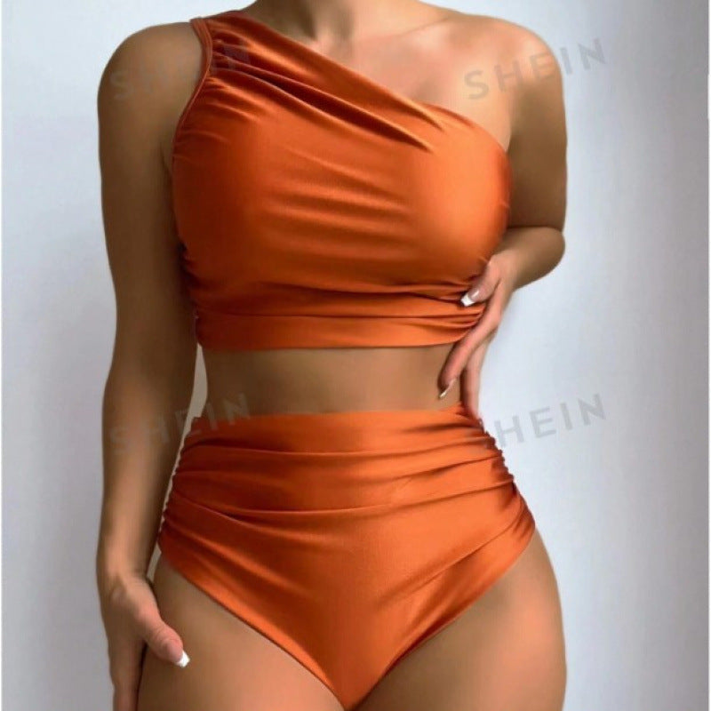 Damen Bikini-Set mit elegantem asymmetrischen Oberteil und hohem Taillenslip