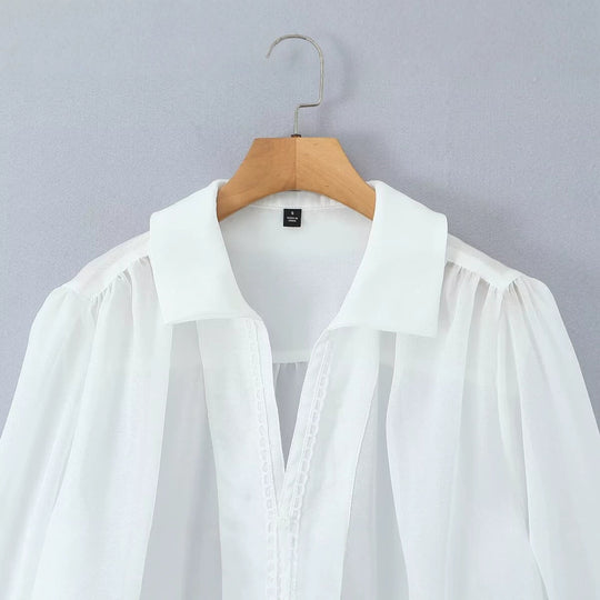 Damen Transparente Chiffon-Bluse mit Spitzenbesatz, Ballonärmeln und breiten Manschetten Nord Taschen
