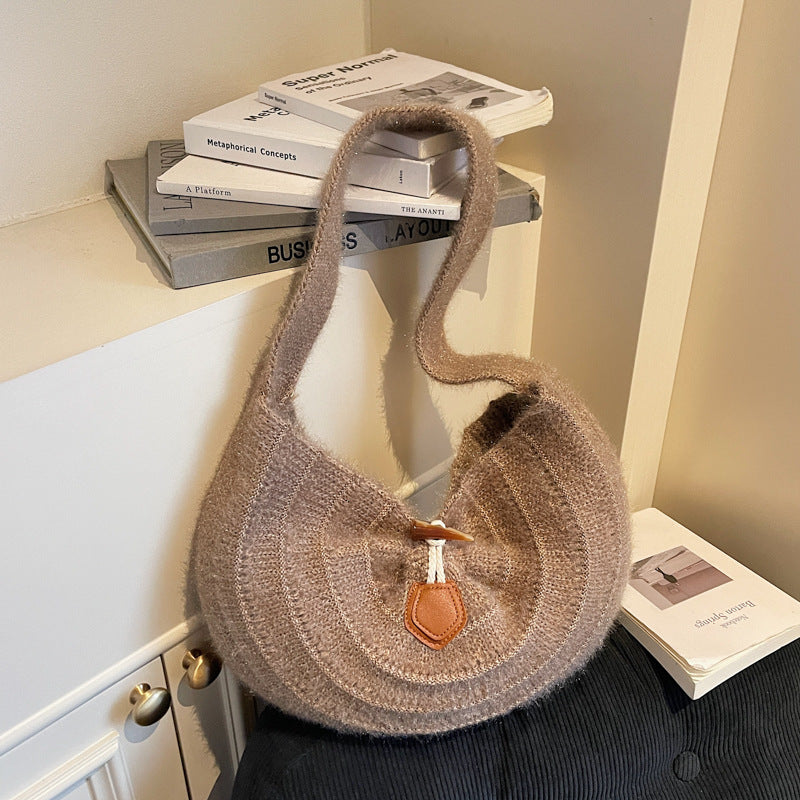 Damen Große Beuteltasche mit strukturiertem Design Nord Taschen