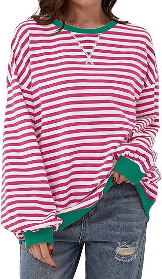 Damen Gestreifter Oversize Pullover mit Kontrastbündchen Nord Taschen