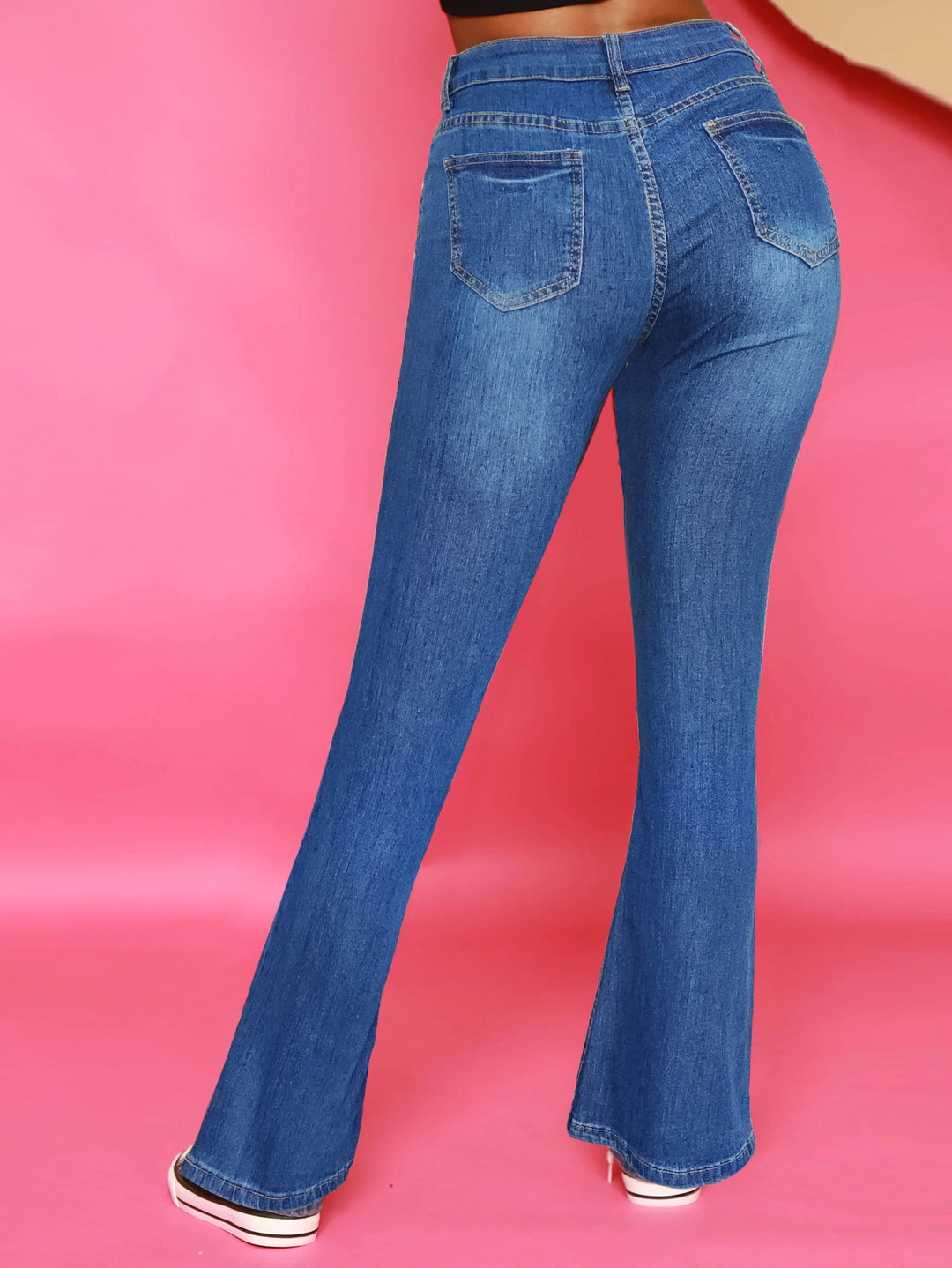 Damen Hochtaillierte Flared-Jeans mit sichtbarer Knopfleiste und sculptendem Superstretch-Comfort Nord Taschen