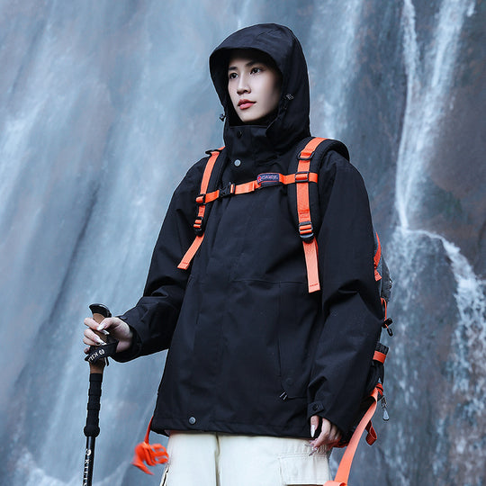 Damen technische Mehrlagen-Hardshell-Regenjacke mit verstellbarer Kapuze, Brustriemen und wasserabweisenden Reißverschlüssen Nord Taschen