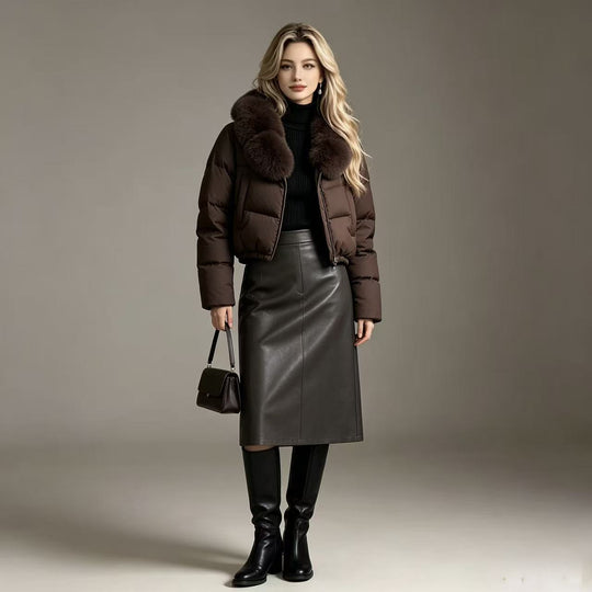 Damen nan kurze gesteppte Cropped-Pufferjacke mit voluminösem Kunstpelzkragen Nord Taschen