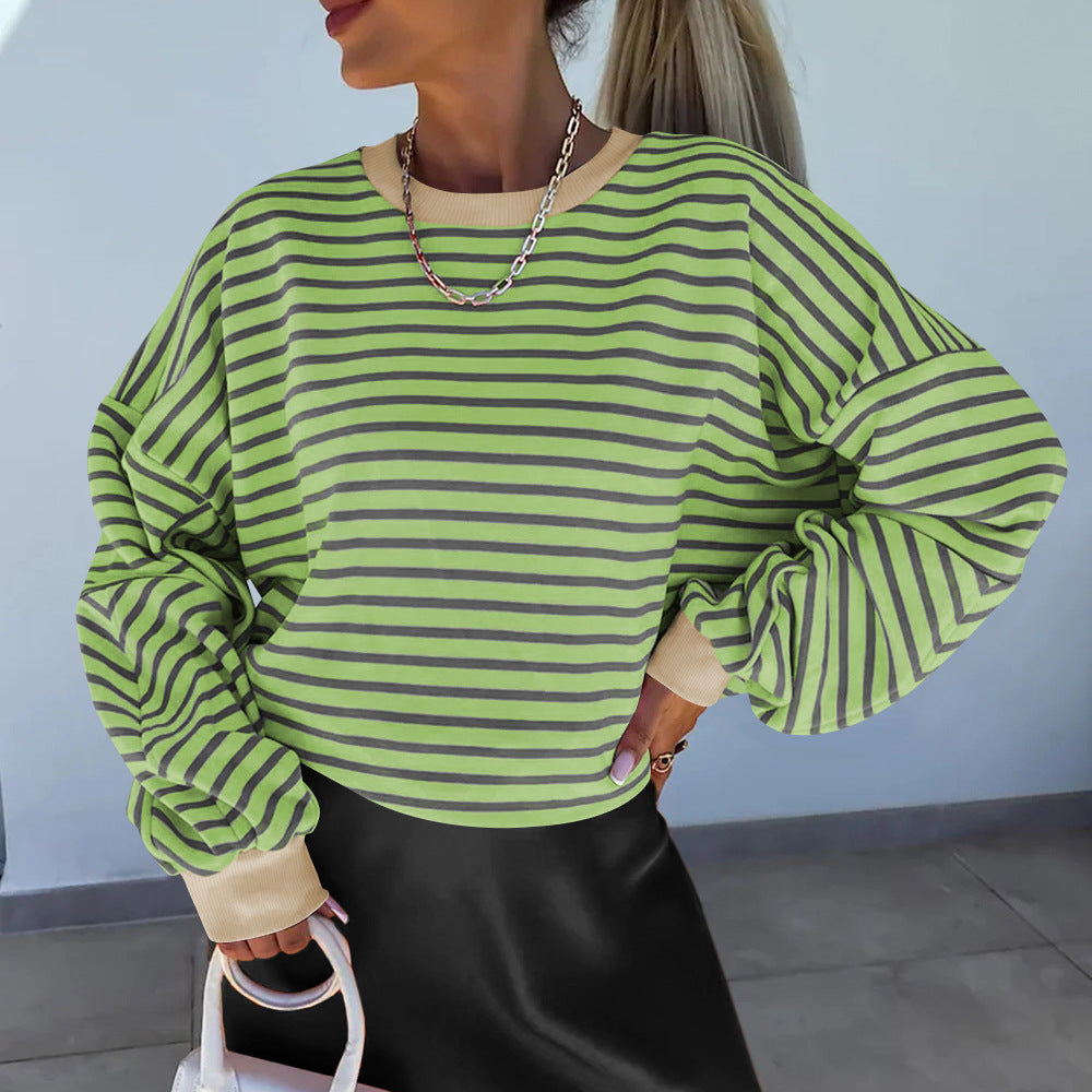 Damen lässiges gestreiftes Sweatshirt mit Boxy-Schnitt und kontrastierenden Abschlüssen Nord Taschen