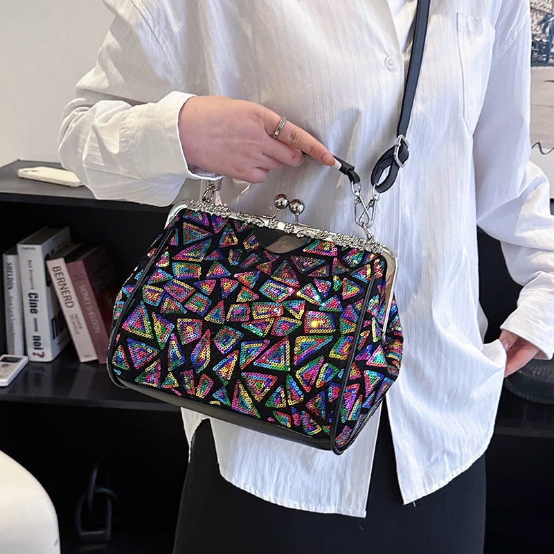 Damen stilvolle Abendtasche mit Glitter-Applikationen Nord Taschen