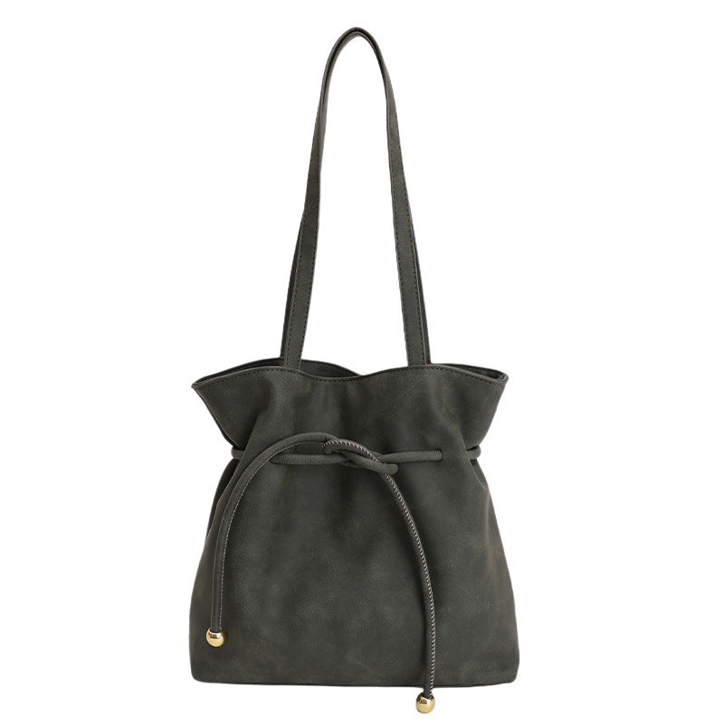 Damen Hobo-Tasche aus weichem Kunstleder mit praktischem Kordelzug Nord Taschen