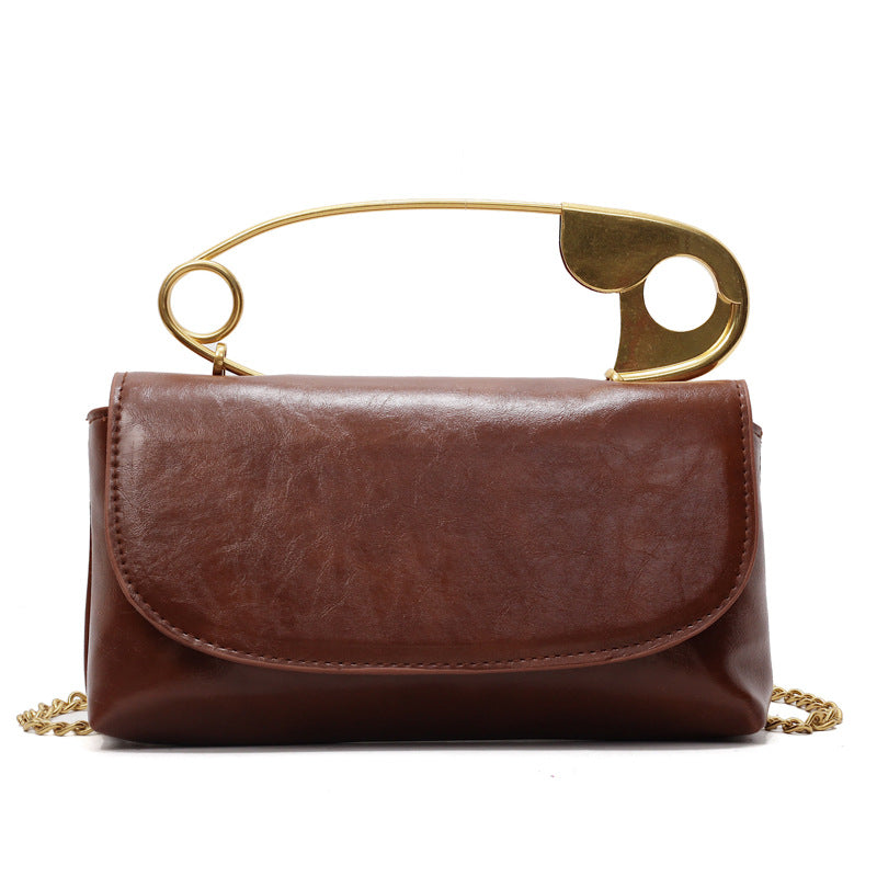 Damen elegante Handtasche mit künstlerischem Metallgriff Nord Taschen