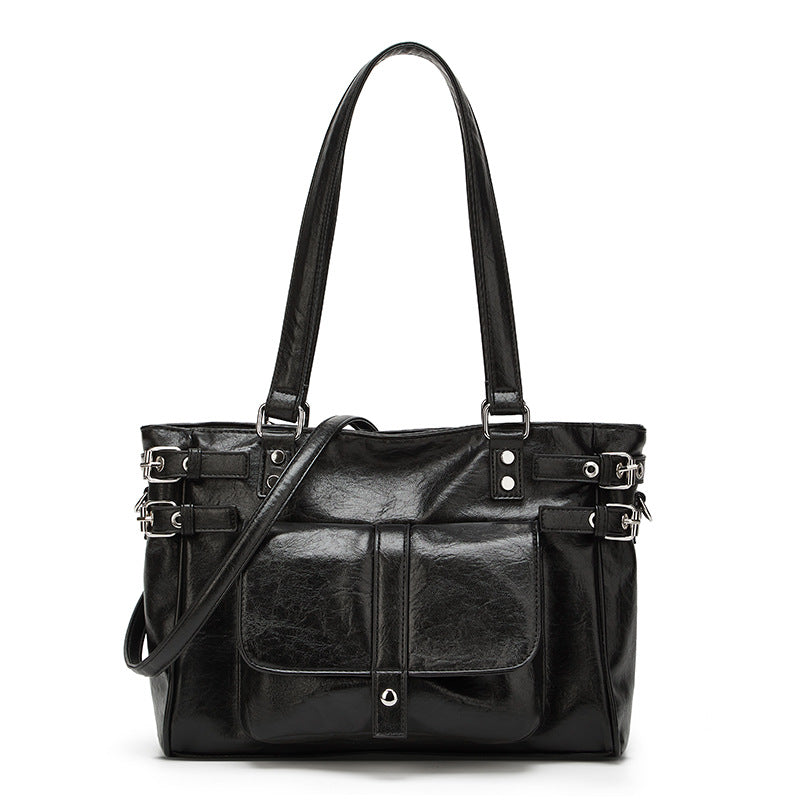 Damen Henkeltasche mit stilvollem Faltendesign und praktischen Reißverschlussfächern Nord Taschen