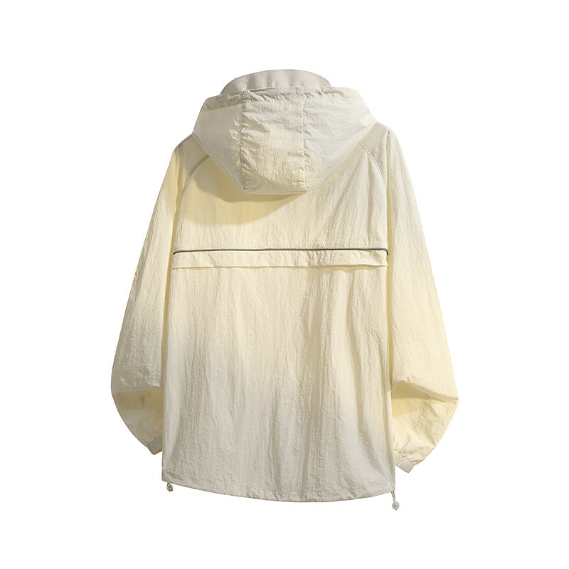 Damen leichte Funktionsjacke mit sportlichem Schnitt