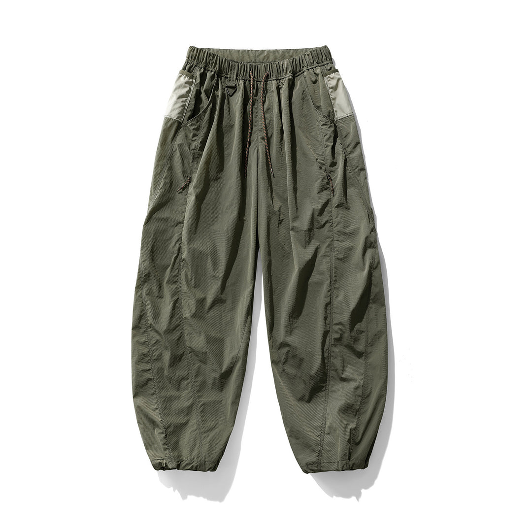 Damen Weite Ripstop-Ballon-Jogginghose mit Tunnelzug, Reißverschlusstaschen und elastischen Bündchen Nord Taschen