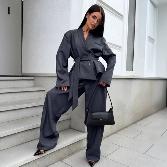 Damen Elegantes Wickelblazer-Set mit Taillengürtel und weiter Bundfaltenhose Nord Taschen